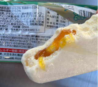 「丸永 白くま ココナッツマンゴー 袋85ml」のクチコミ画像 by もぐミさん