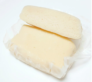 「Pasco 北海道クリームチーズケーキ 袋1個」のクチコミ画像 by つなさん