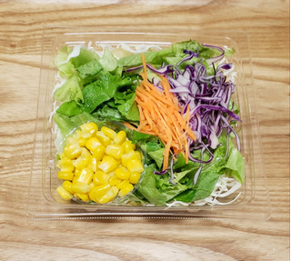 「ファミリーマート フレッシュ野菜サラダ」のクチコミ画像 by みにぃ321321さん
