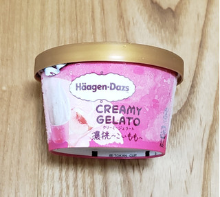 「ハーゲンダッツ ミニカップ CREAMY GELATO 濃桃～こいもも～ カップ110ml」のクチコミ画像 by みにぃ321321さん