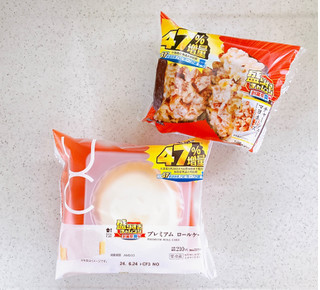 「ローソン Uchi Cafe’ 盛りすぎ！ プレミアムロールケーキ」のクチコミ画像 by むぎっこさん