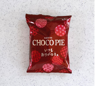 「ロッテ チョコパイ 抹茶ティラミス 箱6個」のクチコミ画像 by むぎっこさん