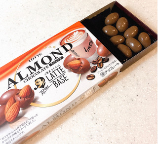 「ロッテ アーモンドチョコレート カフェラテ 箱74g」のクチコミ画像 by ビーピィさん