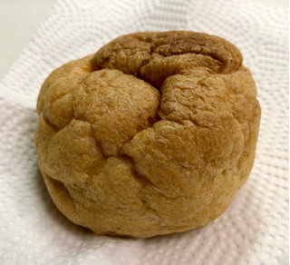 「オランジェ ひかえめに言ってクリーム多めのシュークリーム クッキー＆クリーム 袋1個」のクチコミ画像 by SANAさん