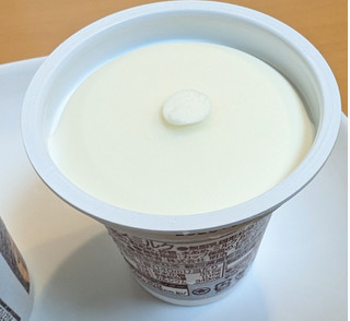 「明治 厳選クリームのミルクアイス」のクチコミ画像 by はるなつひさん