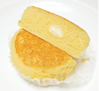 「第一パン とろ～りふんわりチーズ蒸しケーキ」のクチコミ画像 by つなさん