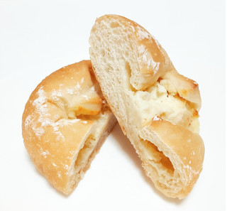 「ヤマザキ ハニーチーズフランスパン 1個」のクチコミ画像 by つなさん