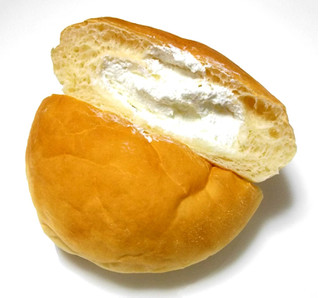 「ヤマザキ 高級牛乳パン 袋1個」のクチコミ画像 by つなさん