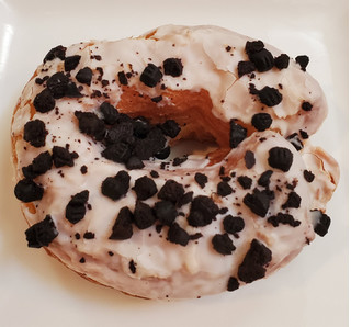 「ファミリーマート クッキークロワッサンドーナツ クッキークリーム」のクチコミ画像 by 花蓮4さん