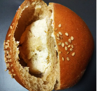 「ローソン NL ブランのサラダチキンマヨネーズパン 2個入」のクチコミ画像 by レビュアーさん