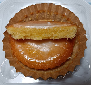 「プレシア オリジナルレモンケーキ 1個」のクチコミ画像 by hiro718163さん
