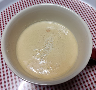 「成城石井 desica チーズ仕立てのコクうまコーンポタージュ 180g」のクチコミ画像 by hiro718163さん