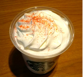 「スターバックス ＃STRAWBERRYVERYMUCHFRAPPUCCINO＿＿WHITE」のクチコミ画像 by つなさん