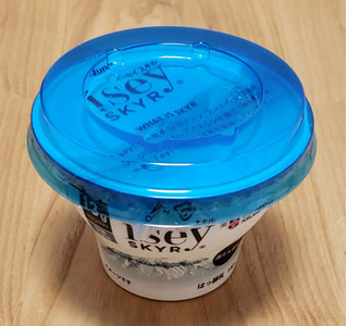 「日本ルナ Isey SKYR カップ120g」のクチコミ画像 by みにぃ321321さん