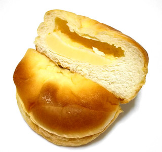 「ヤマザキ バスクチーズケーキ風パン 袋1個」のクチコミ画像 by つなさん