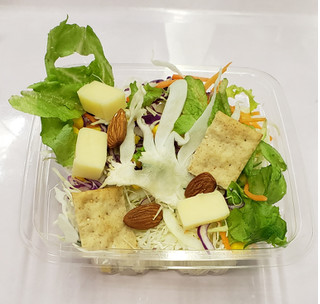「ファミリーマート フレッシュ野菜サラダ」のクチコミ画像 by みにぃ321321さん