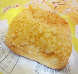 「神戸屋 バターしみこむデニッシュメロン 1個」のクチコミ画像 by もぐのこさん