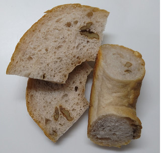 「堤製パン ベーグル くるみ 袋1個」のクチコミ画像 by レビュアーさん