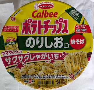 「エースコック カルビーのりしお味焼そば サクサクじゃがいも入り」のクチコミ画像 by もぐちゃかさん