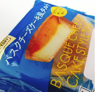 「ヤマザキ デザートファクトリー バスクチーズケーキ風タルト 1個」のクチコミ画像 by もぐのこさん