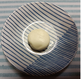 「Q・B・B チーズボール包み カマンベール風味 袋5個」のクチコミ画像 by hiro718163さん