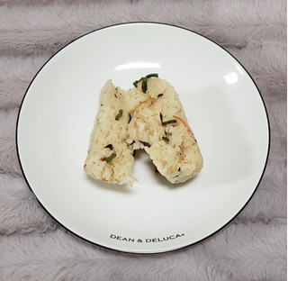 「ニューデイズ 山菜おこわおにぎり」のクチコミ画像 by みにぃ321321さん