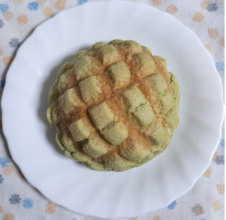 「セブン-イレブン 富良野メロンのホイップメロンパン」のクチコミ画像 by ゆるりむさん