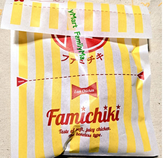 「ファミリーマート 油淋鶏ソースinファミチキ」のクチコミ画像 by glaceさん