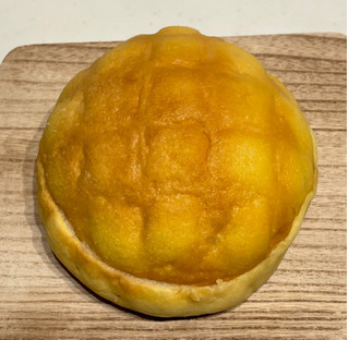 「ヤマザキ 大きなメロンパン エッセルスーパーカップ超バニラ風味 袋1個」のクチコミ画像 by パン太郎さん