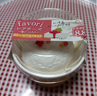 「プレシア favori レアチーズ～苺ソース入り～ 一個」のクチコミ画像 by hiro718163さん