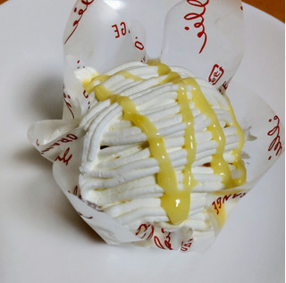 「オランジェ 森永れん乳いちごのモンブラン パック1個」のクチコミ画像 by はるなつひさん