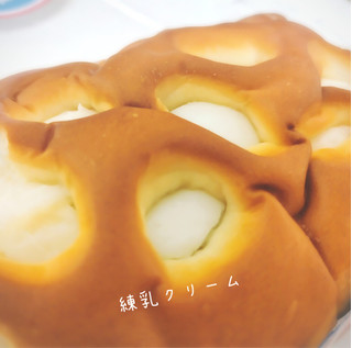 「YKベーキング ふんわり練乳クリームパン」のクチコミ画像 by もぐのこさん
