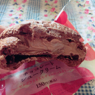 「ローソン チョコレートシュークリーム」のクチコミ画像 by のん06さん