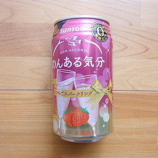 「サントリー のんある気分 いちごスパークリング 缶350ml」のクチコミ画像 by emaさん