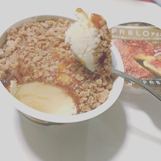 「赤城 PABLO 濃厚な味わいプレミアムチーズタルト カップ105ml」のクチコミ画像 by sweetsmikageさん