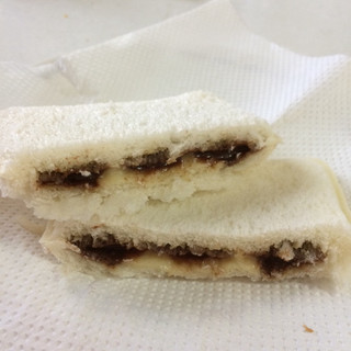 「ヤマザキ ランチパック チョコクリーム＆バナナクリーム 袋2個」のクチコミ画像 by SANAさん