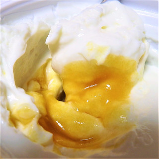 「ダノン オイコス ヨーグルト 脂肪0 メープルパンプキン カップ110g」のクチコミ画像 by レビュアーさん