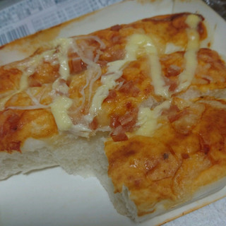 「フジパン ピザパン 袋1個」のクチコミ画像 by みみみみさん