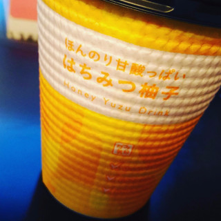 「ファミリーマート カフェ気分 ほんのり甘酸っぱい はちみつ柚子」のクチコミ画像 by xのっちむxさん