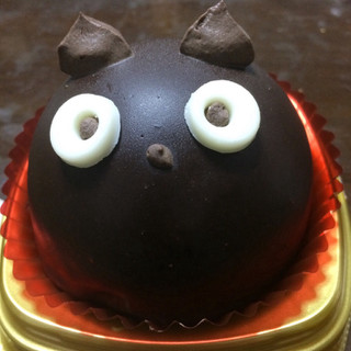 「セブン-イレブン 黒猫チョコケーキ」のクチコミ画像 by はるはる3号さん