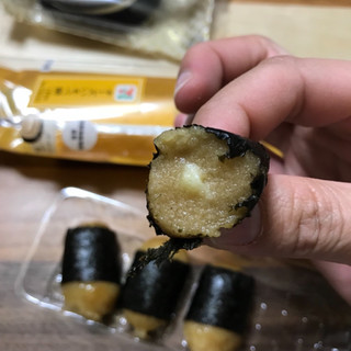 「セブン-イレブン チーズいそべ餅 有明海産海苔使用」のクチコミ画像 by satumopuさん