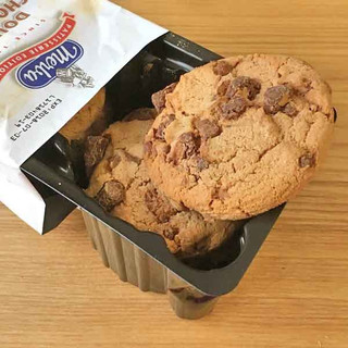 「オーバーシーズ メルバ ダブルチョコレートクッキー 袋200g」のクチコミ画像 by もみぃさん