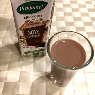 「プロヴァメル オーガニック豆乳飲料 チョコレート味 パック250ml」のクチコミ画像 by fish moonさん