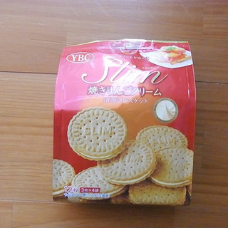 「YBC スリムサンド 焼きりんごクリーム 袋3枚×4」のクチコミ画像 by emaさん