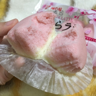 「神戸屋 さくらラテ蒸しケーキ 袋3個」のクチコミ画像 by レビュアーさん