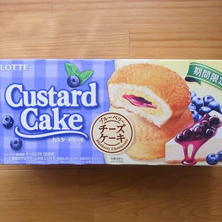 「ロッテ カスタードケーキ ブルーベリーチーズケーキ 箱6個」のクチコミ画像 by emaさん