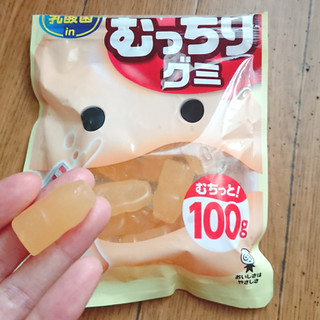 「UHA味覚糖 むっちりグミ 乳酸菌ドリンク 袋100g」のクチコミ画像 by しろこ_103さん