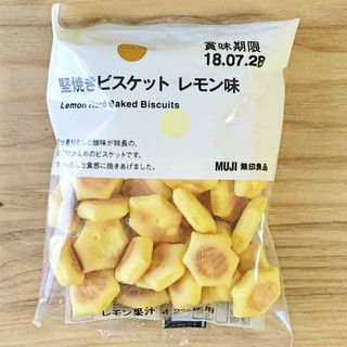 「無印良品 堅焼きビスケット レモン味 袋40g」のクチコミ画像 by もみぃさん