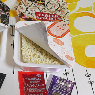 「明星食品 一平ちゃん夜店の焼うどん みたらし団子味 カップ126g」のクチコミ画像 by 南寄りの風さん