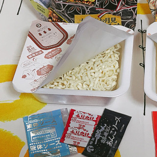 「明星食品 一平ちゃん夜店の焼うどん あんこ団子味 カップ111g」のクチコミ画像 by 南寄りの風さん